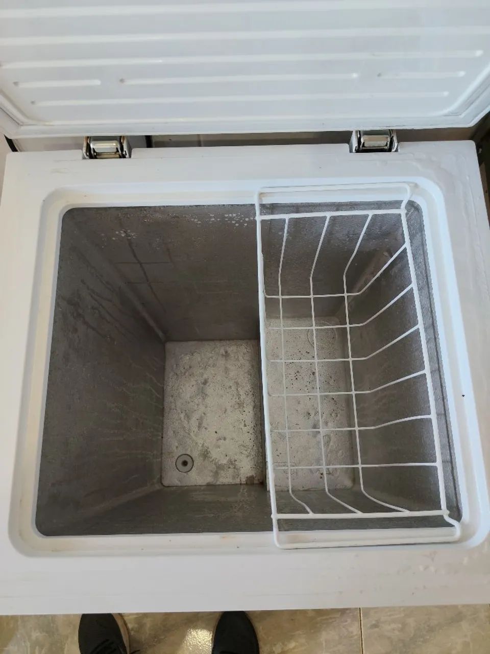 Freezer horizontal semi novo  - Foto 2