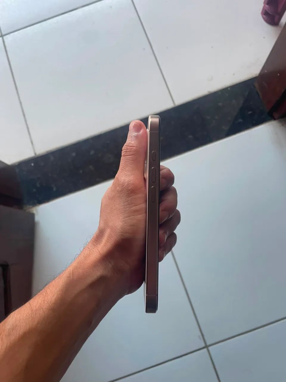 iPhone 16 pro , 128 gb impecável  - Foto 2