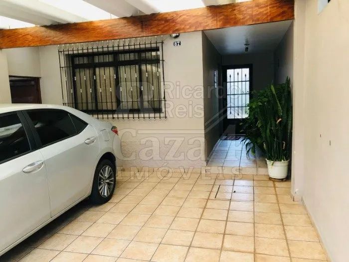 VENDA | SOBRADO NO CONJUNTO INGAÍ