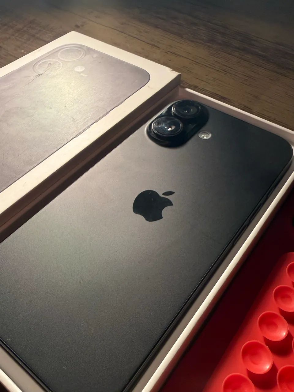 iPhone 16  - Foto 2