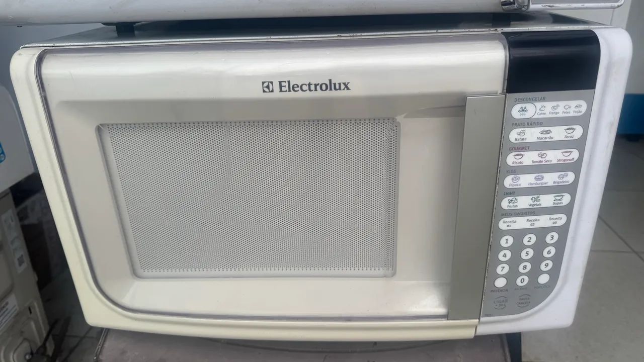 Micro ondas semi novo  - Foto 2