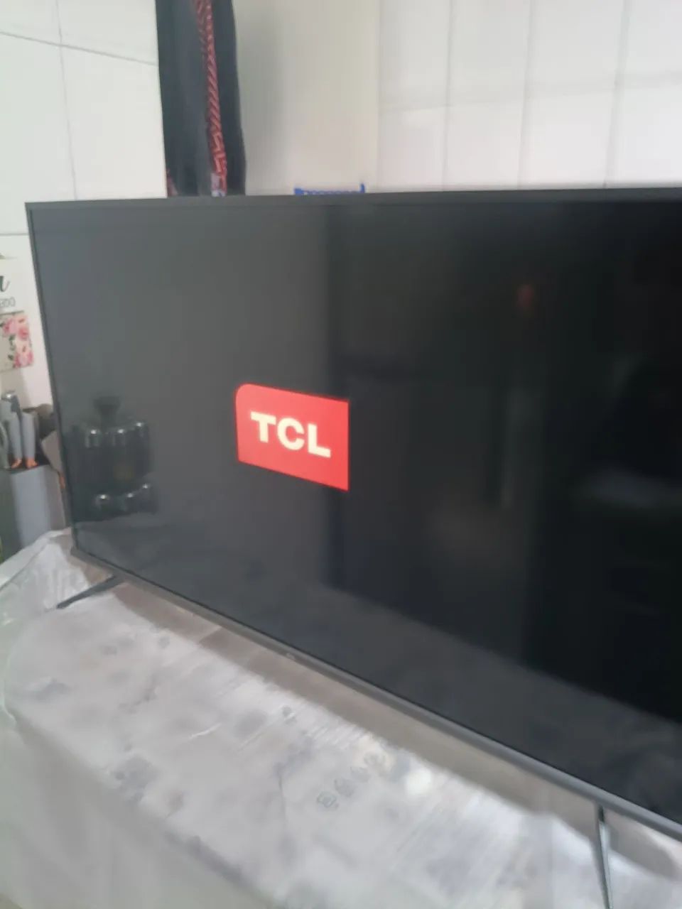 TV 50pl TCL com Comando Voz - Foto 3