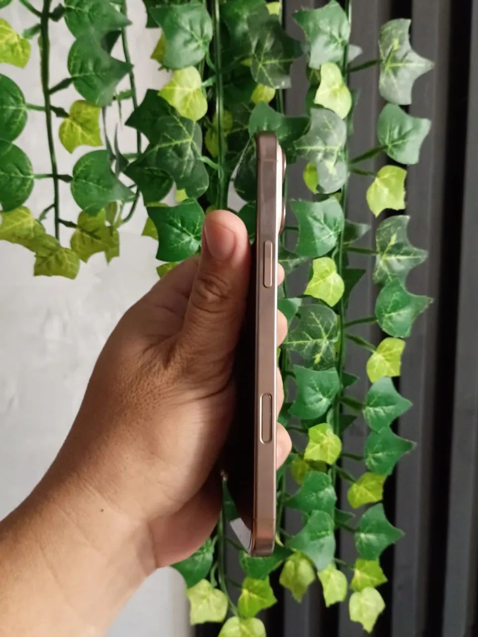 iPhone 16 pro max - Foto 3
