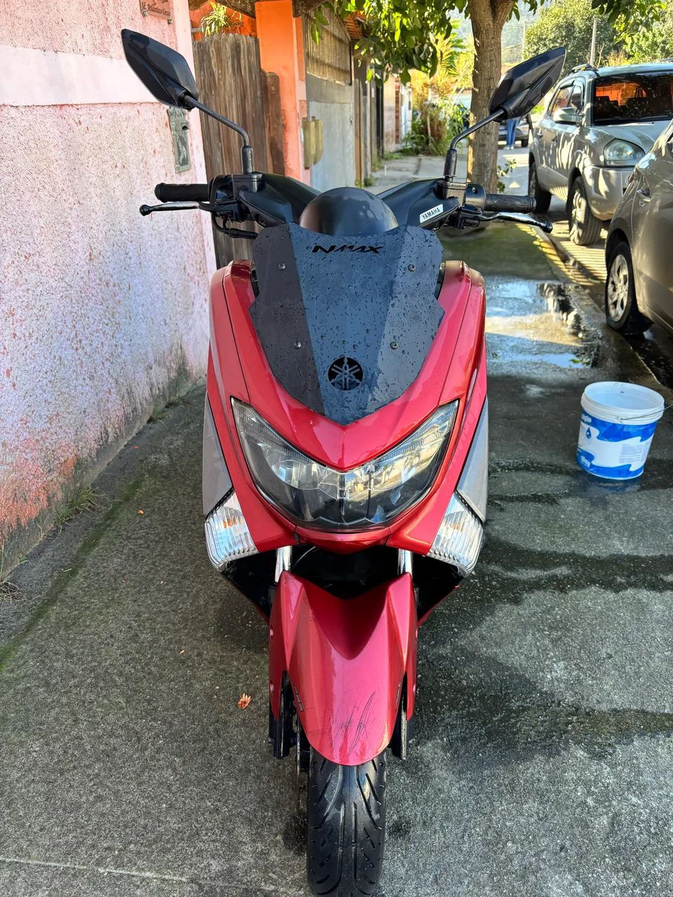 Nmax Top