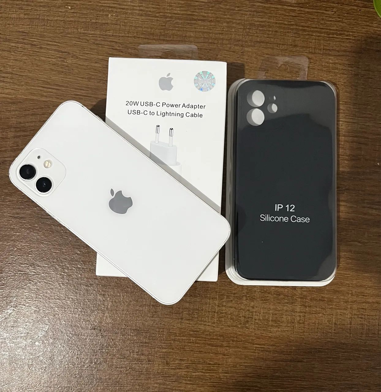 IPHONE 12 BRANCO 64GB IMPECÁVEL - Celulares e Smartphones - Prado