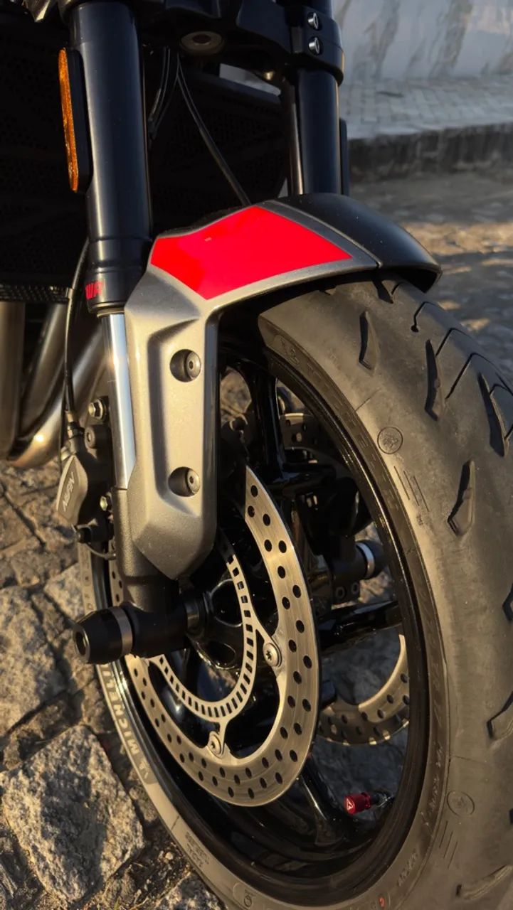 Triumph Trident 660 2022 - Foto 3