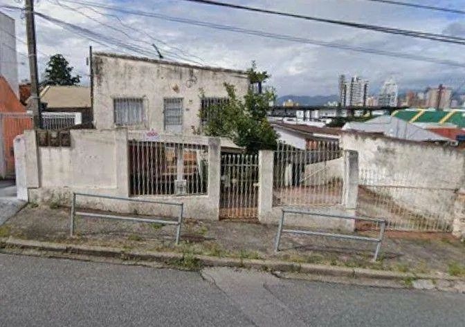 Casa com 300 m² à venda no bairro Estreito, em Florianópolis.
