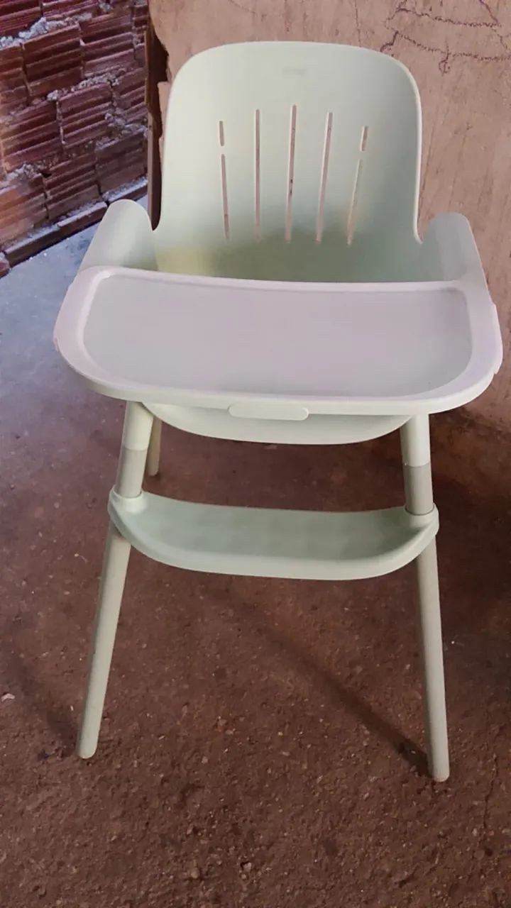 Vendo cadeirinha de alimentação 