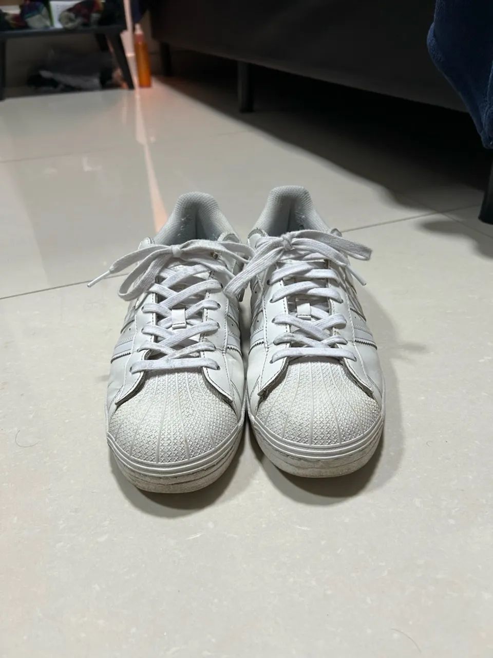 Tênis adidas superstar totalmente branco - Foto 2