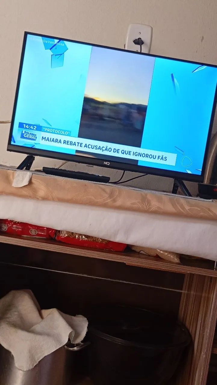Smart 24 polegadas 1 mês de uso  - Foto 2