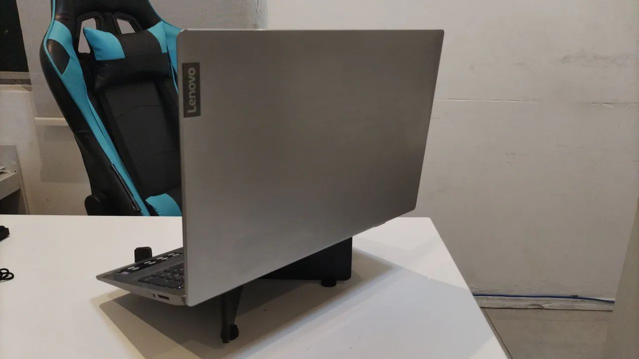 Notebook Lenovo i7 com placa de vídeo, SSD, 12 de ram e Win 11