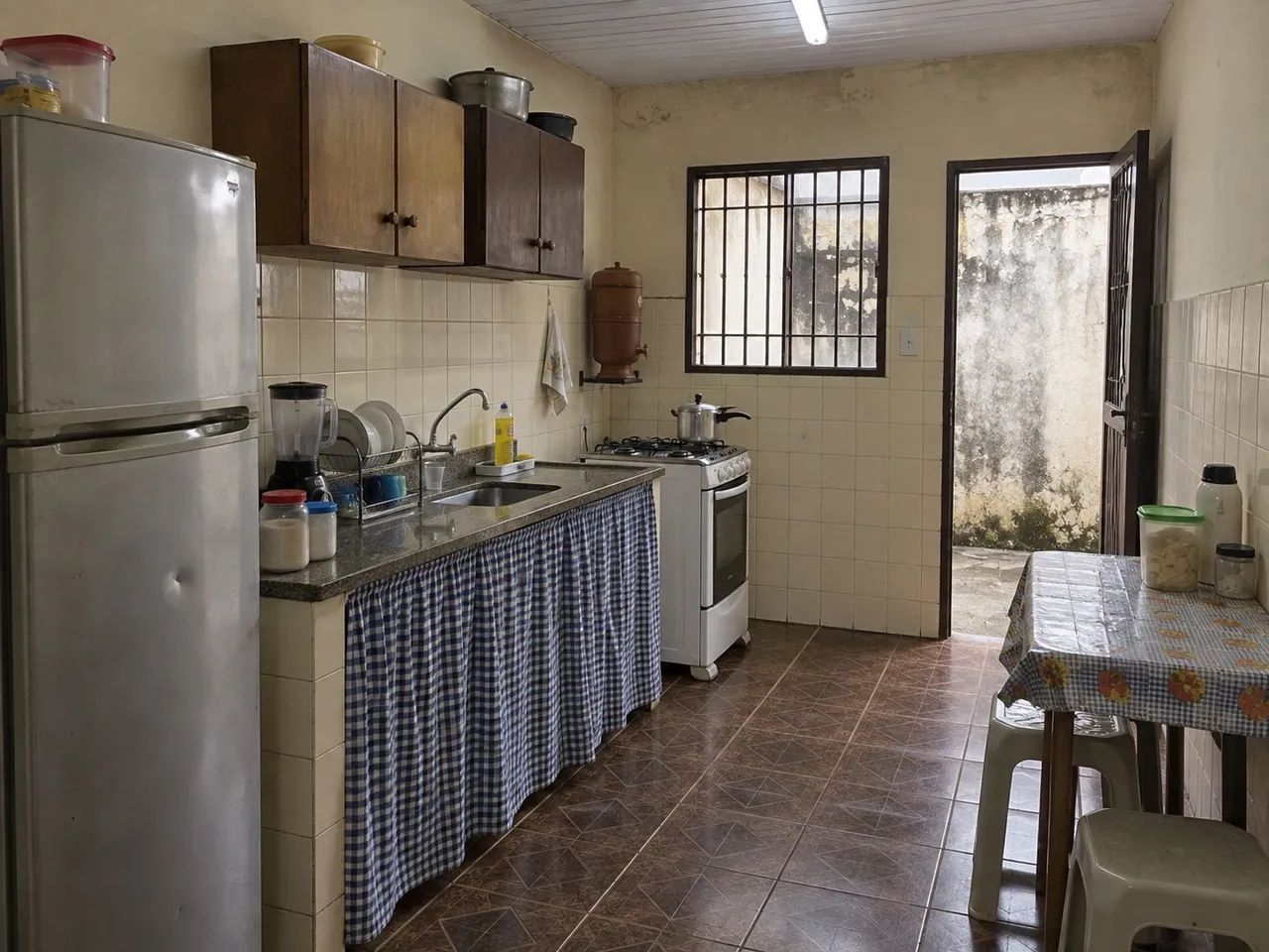 Casa a venda no QUINTINO CUNHA, com 2 quartos  - Foto 2