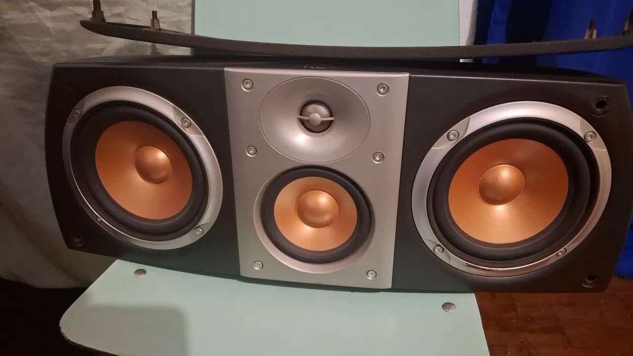 Caixa de som JBL  - Foto 2