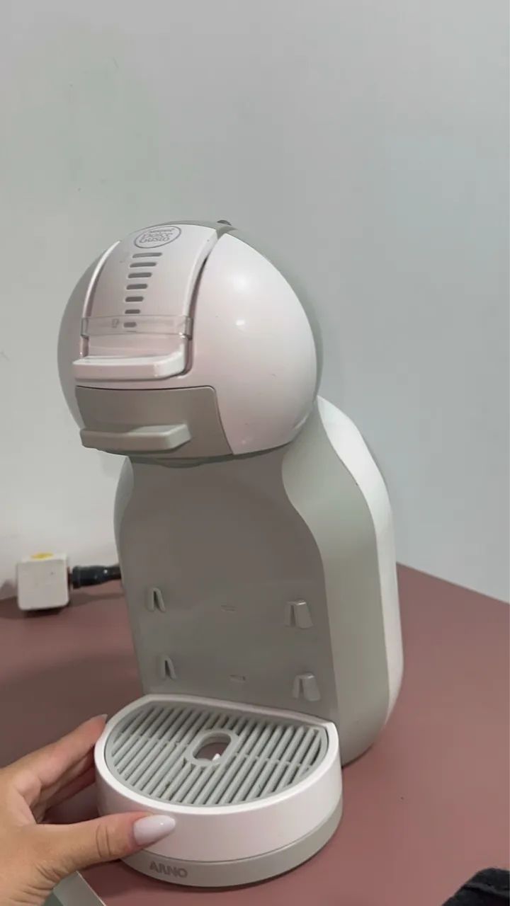 Cafeteira Nescafé Dolce Gusto Basic - Branca - Foto 2