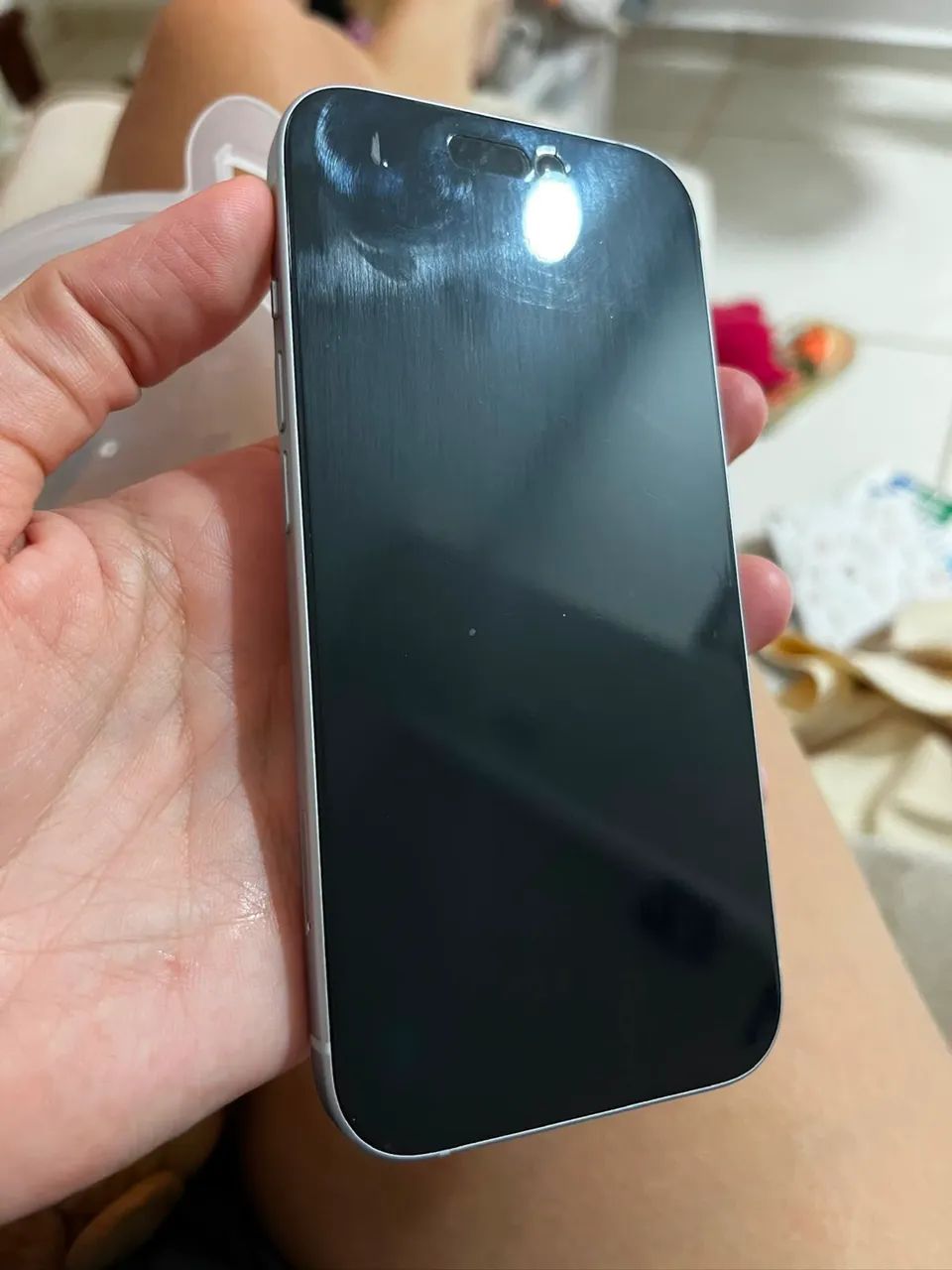Vendo IPhone 15! Não aceito troca! - Foto 2