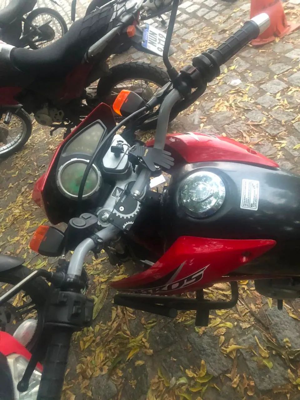 Vendo Honda Bros 150 - Foto 2