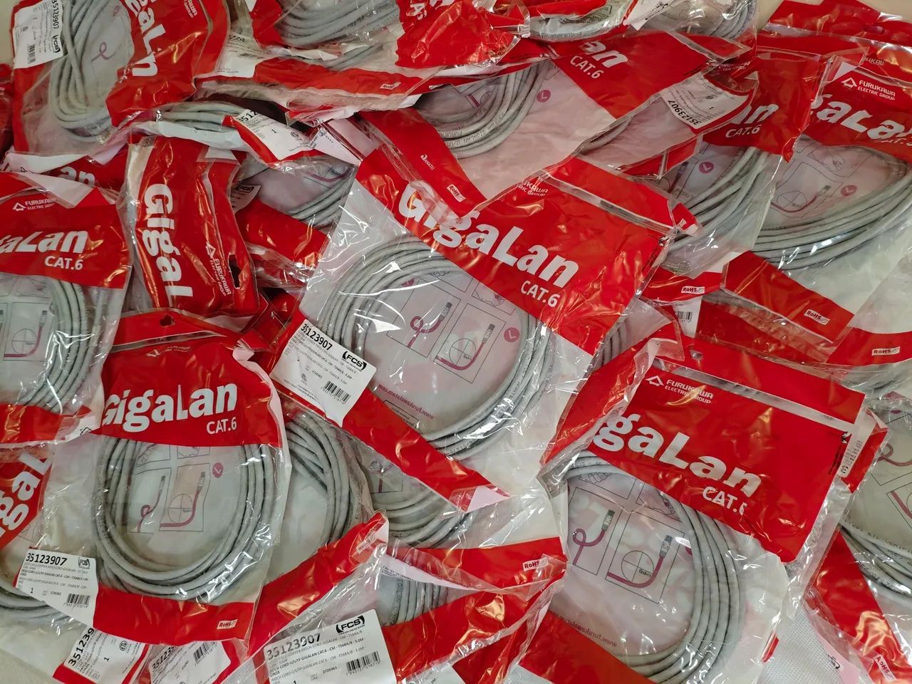 Patch Cord Furukawa cat6  gigalan 5 metros  - Foto 3