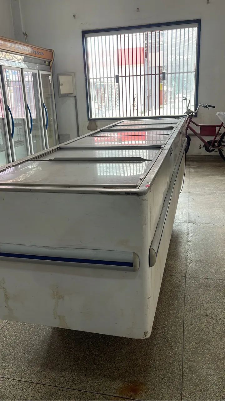 Vendo freezer de ilha para mercado 