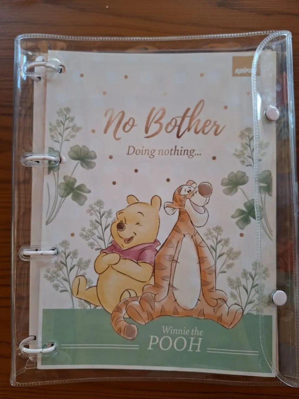 University Ring Binder with 4 Rings and 200 Sheets, Winnie the Pooh