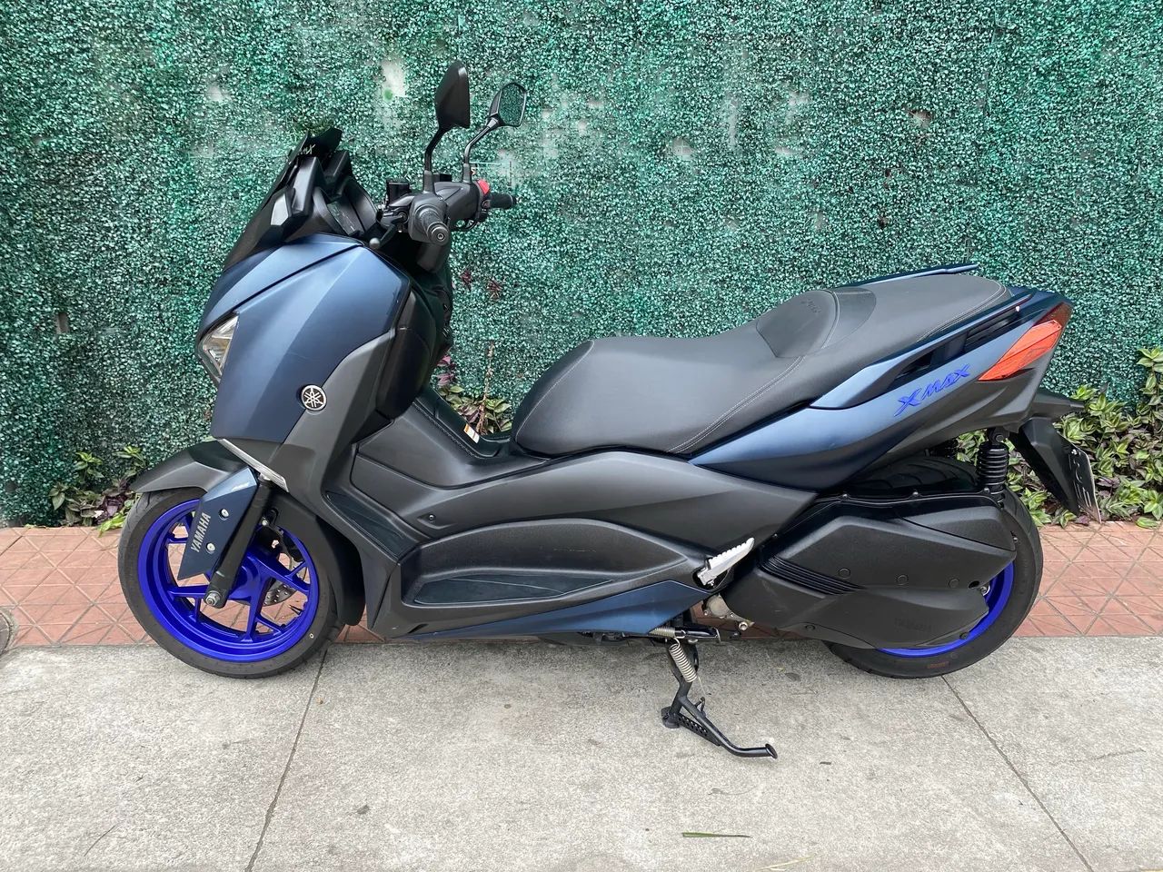 YAMAHA X-MAX 250 - Foto 5