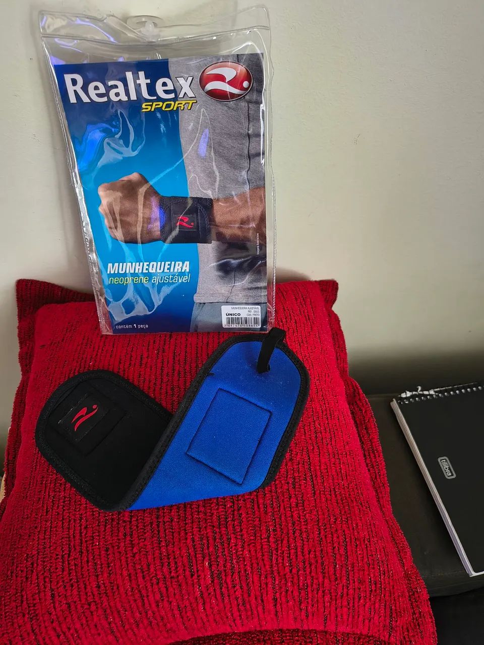 Munhequeira Neoprene Realtex Ajustável - Foto 5