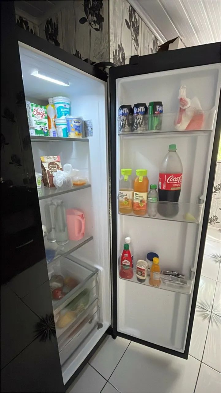 Geladeira side by side Electrolux 526L