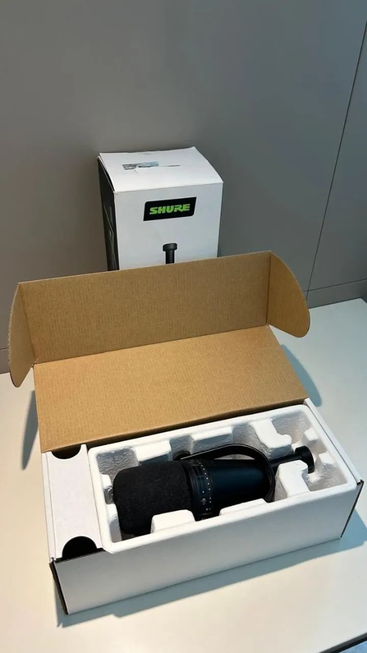 Microfone Shure MV7 USB/XLR Original na Caixa - Excelente Estado  - Foto 3