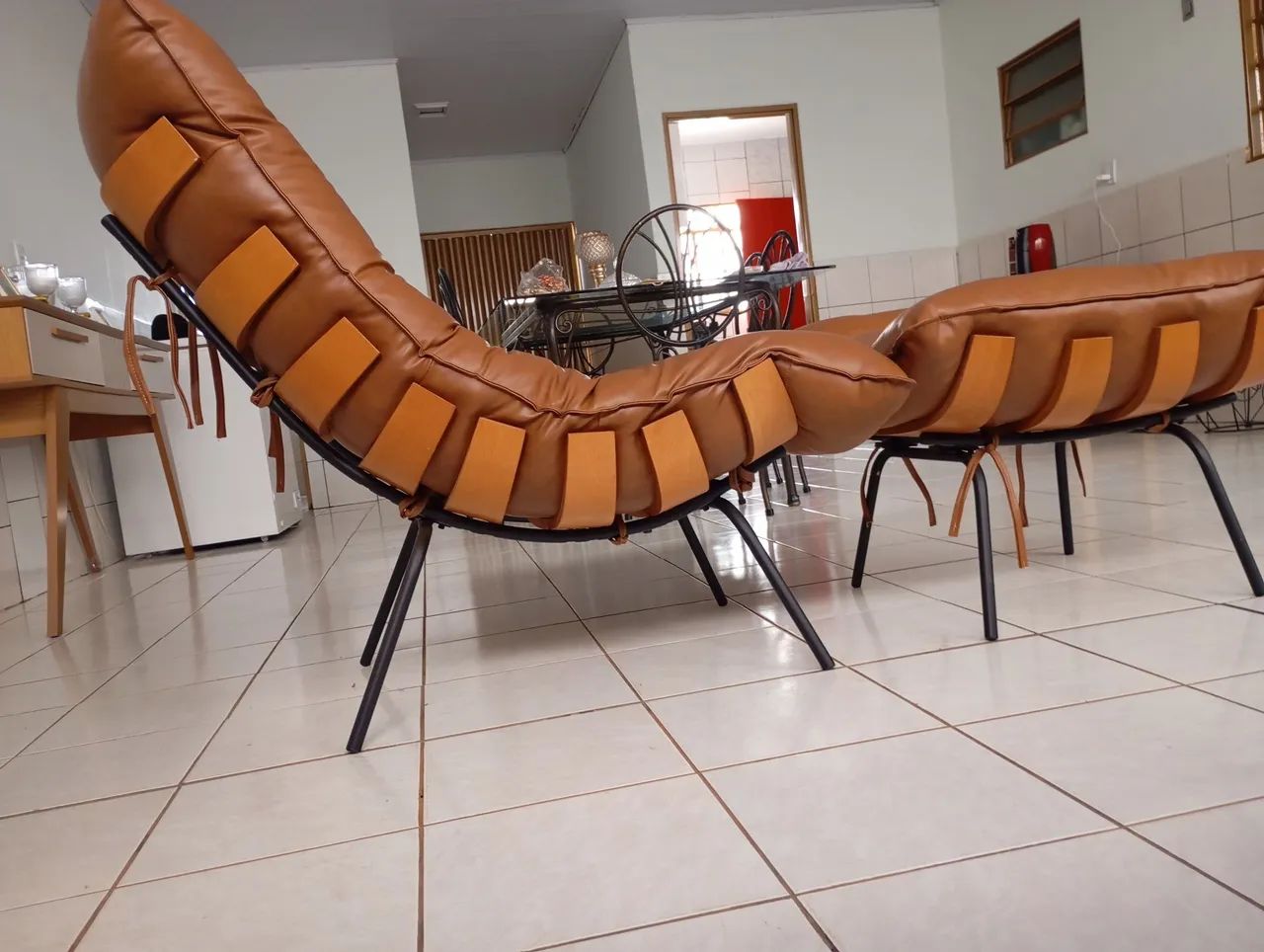 Poltrona Costela de Adão - R$1.500,00 - Foto 3