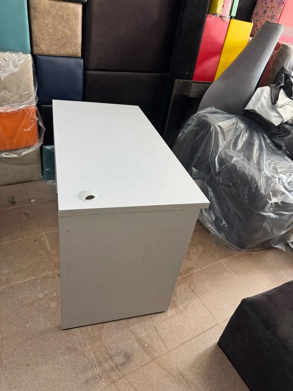 Mesa reta para escritório usada - Foto 4
