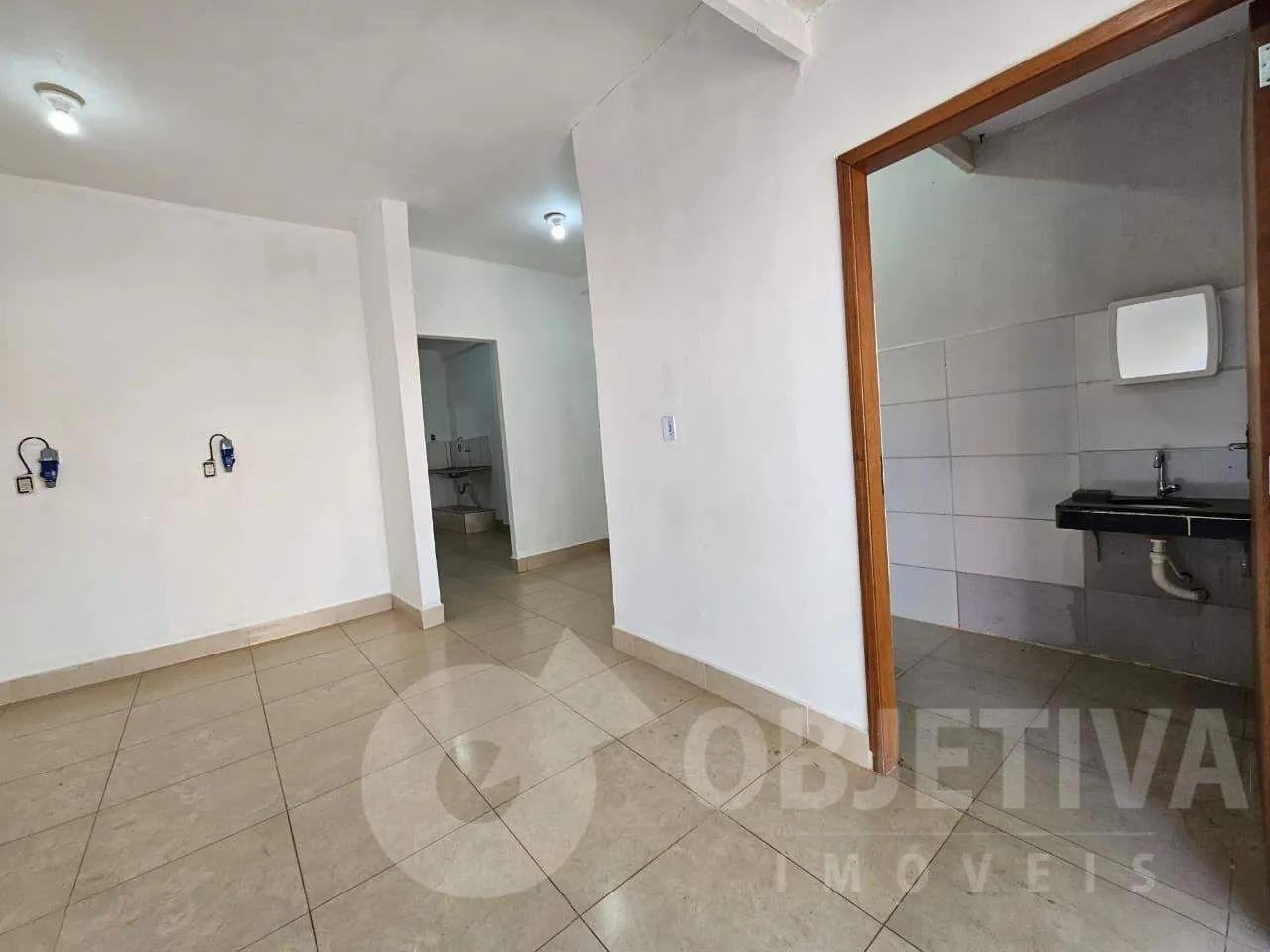 Loja para aluguel, SANTA MONICA - UBERLANDIA/MG - Foto 2