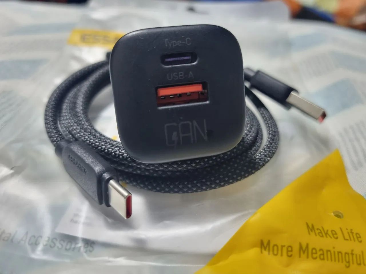 Carregador Rápido Essager + Cabo USB-C de 1 metro - Foto 3