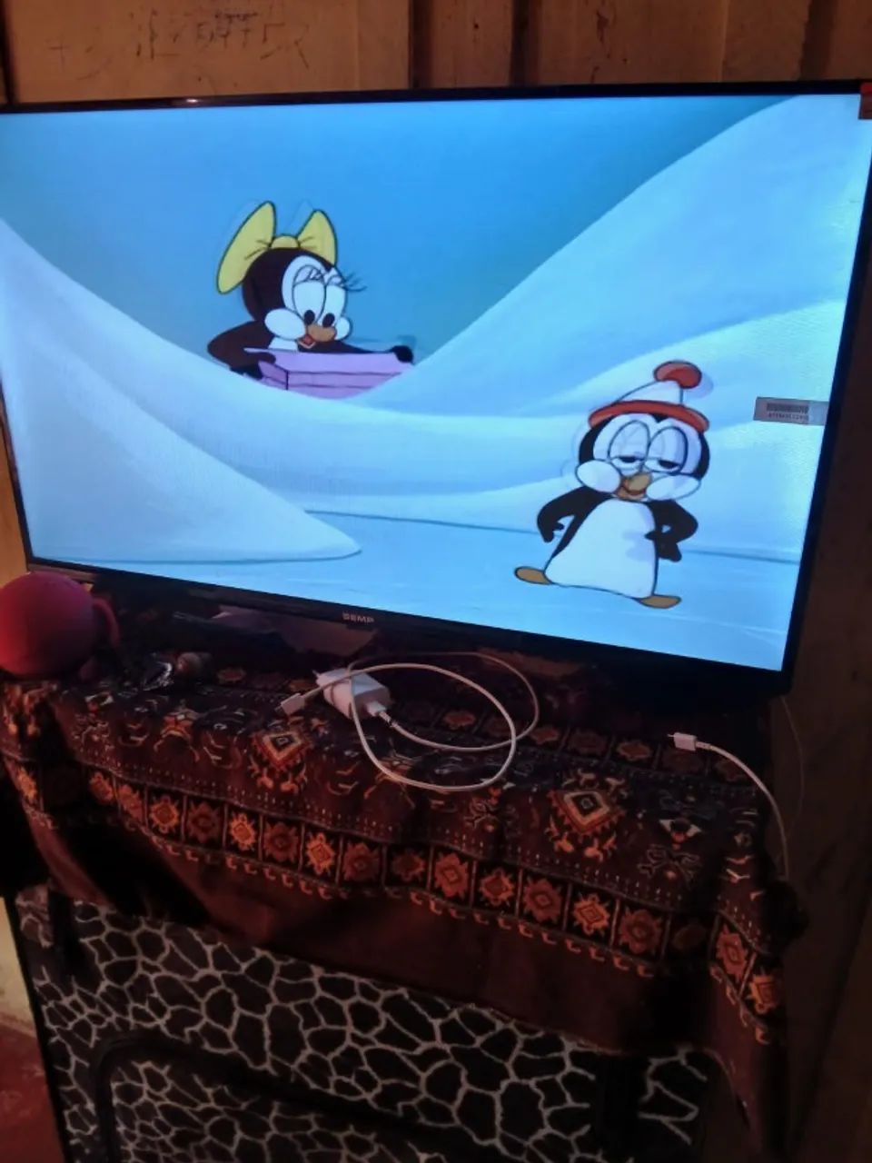 Tv semp 32 polegadas Assista o melhor do streaming NETFLIX  MAX AMAZON TV pouco dia de uso