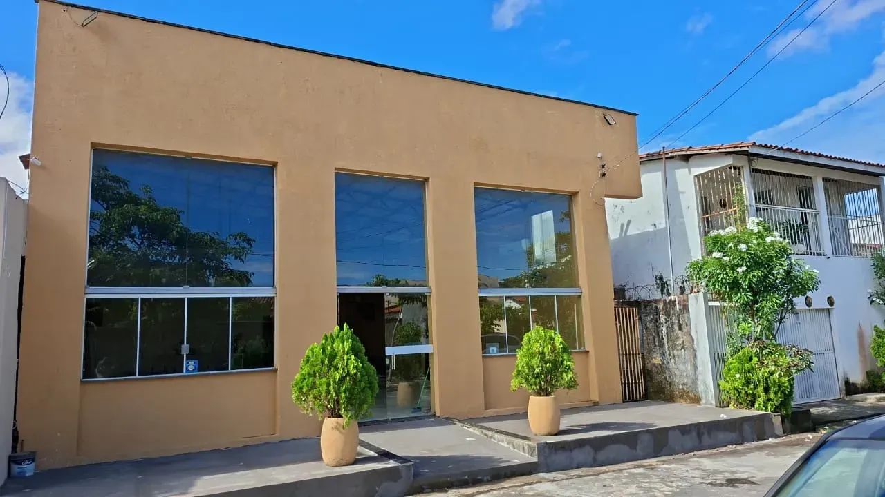 Prédio comercial com 600 mtrs² no Cohafuma - São Luís - MA