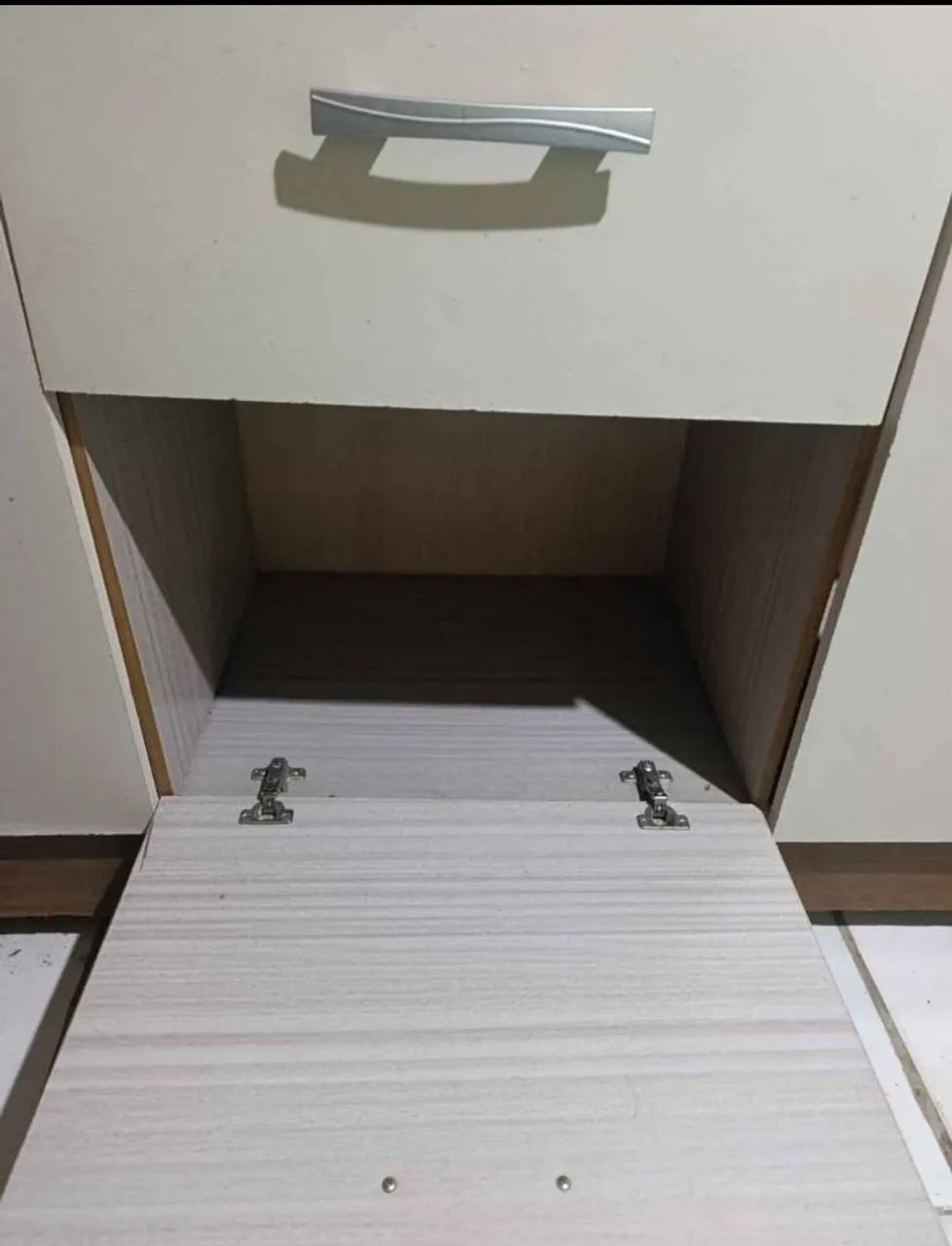 Guarda-roupa solteiro bege - Foto 2