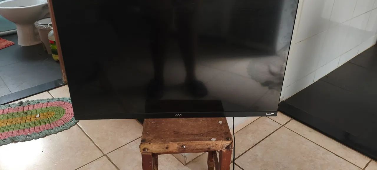 SMART TV 32 POLEGADAS (ROKU TV)