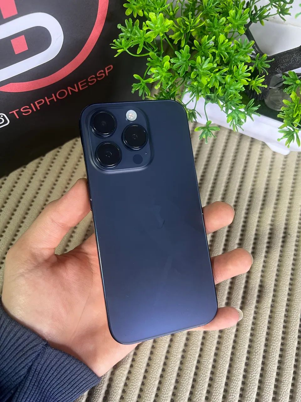 Iphone 15 pro 128gb vendo ou troco