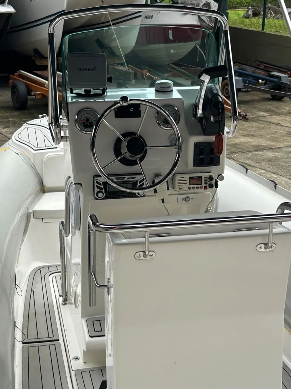 Bote Zefir G500 2013 com capa (negociável) - Foto 3