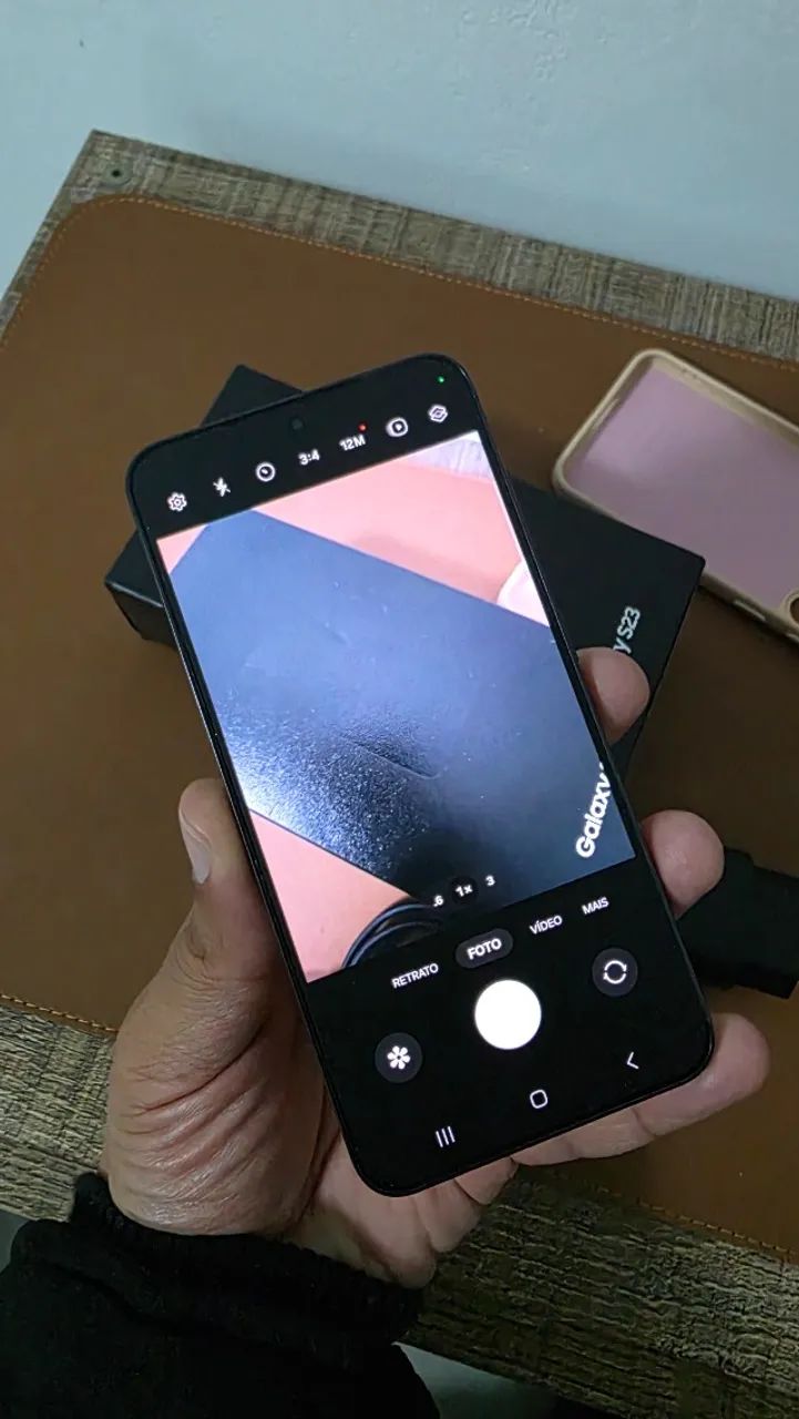 Galaxy S23 256GB - Impecável com Nota fiscal e Caixa - Foto 3