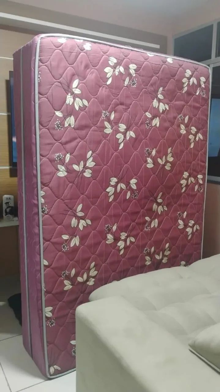 Cama box !! Pra vender logo 
