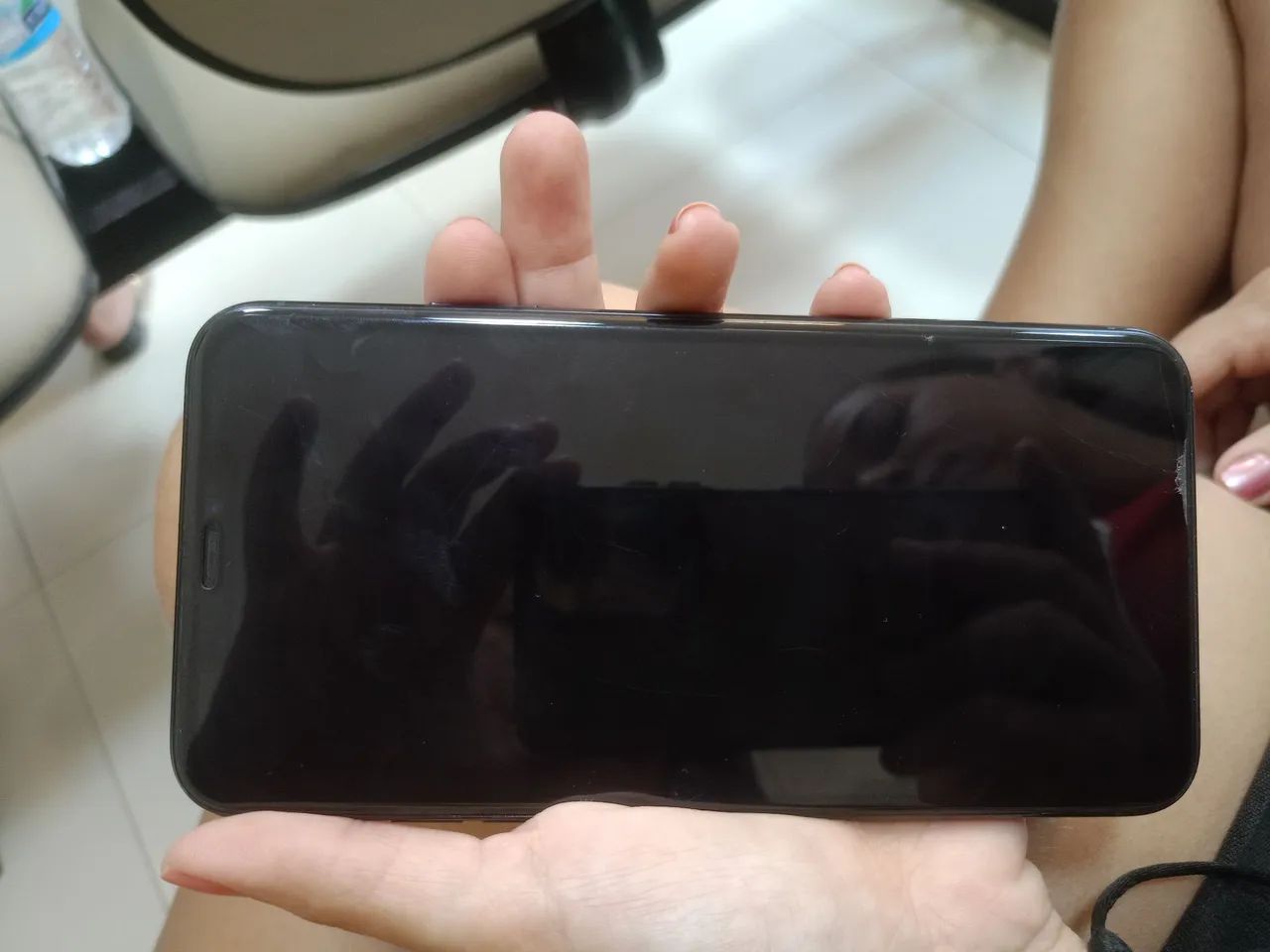 Vendo iPhone 11 promax novinho  - Foto 2