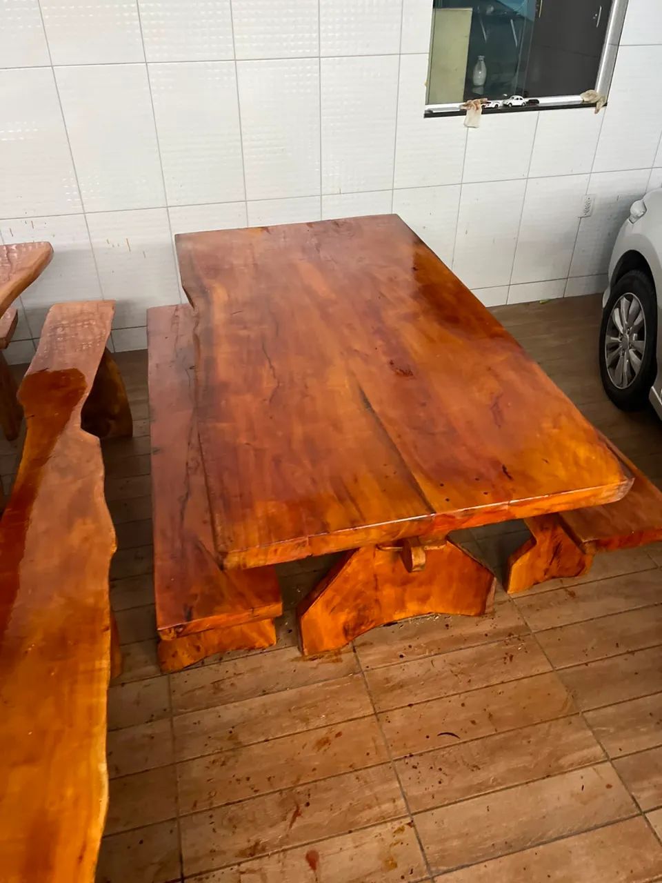 Mesa de jaqueira 