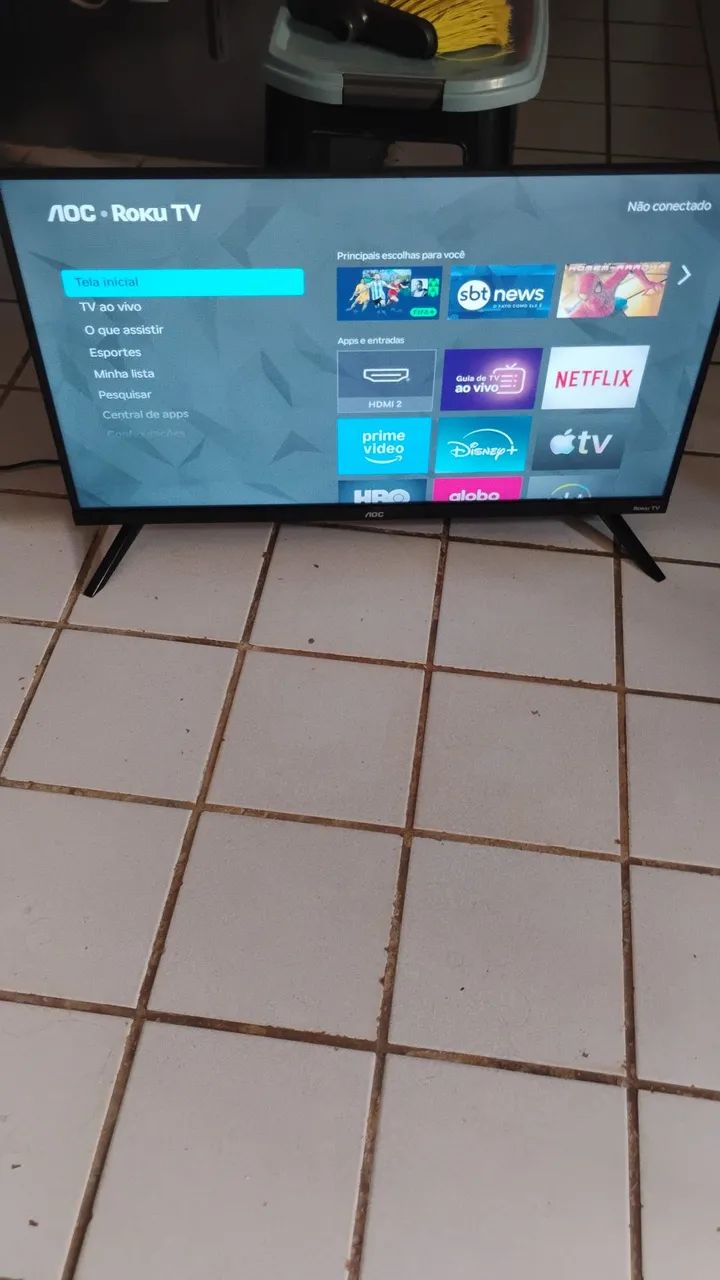 tv 32 polegadas Roku tv valor 1100,00 nova 