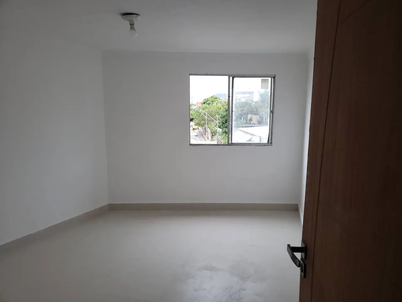 Alugo sobrado simples de 2 quartos - Foto 4