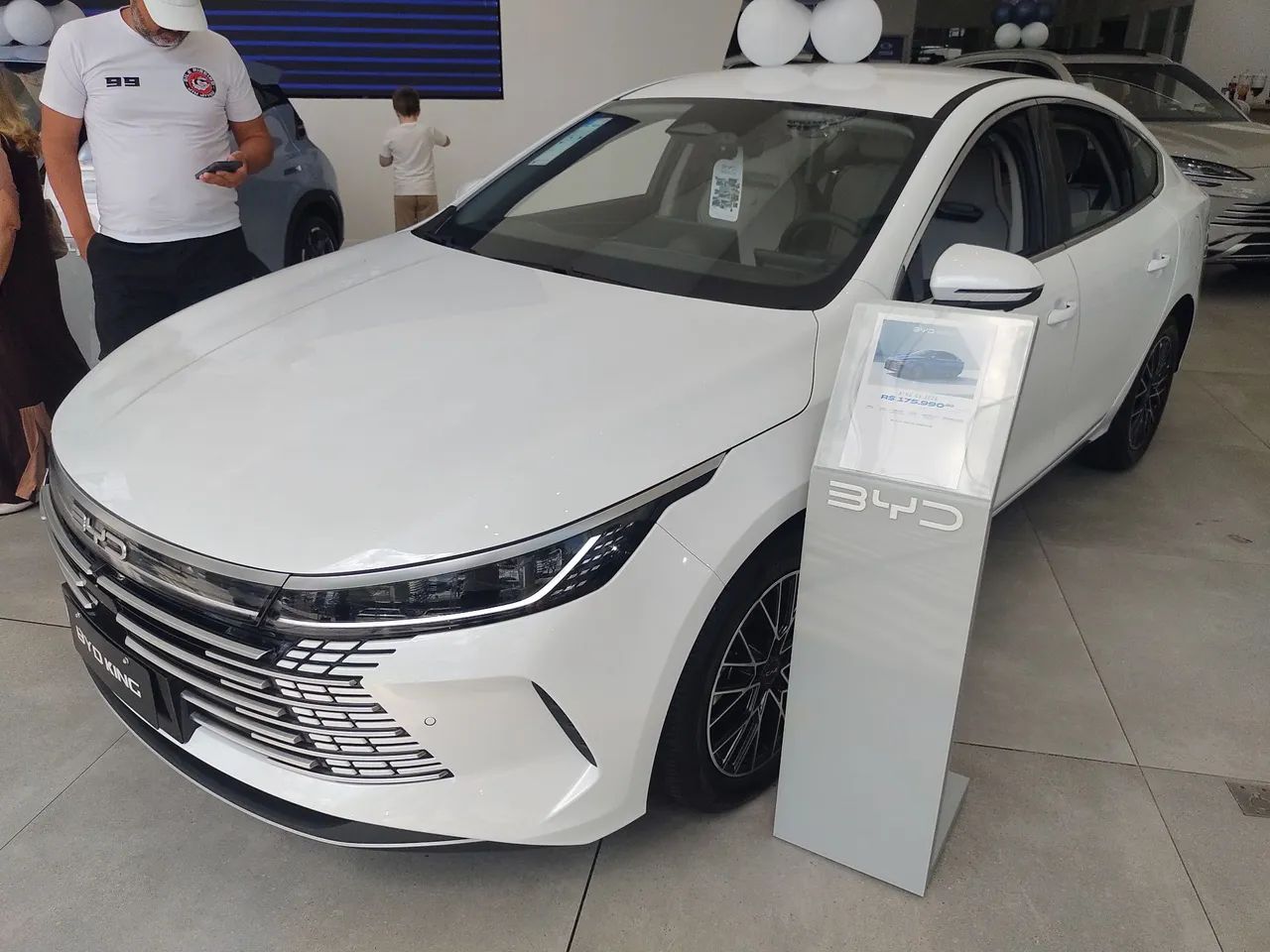 BYD BYD GL 1.5 16V Aut. (hibrido)