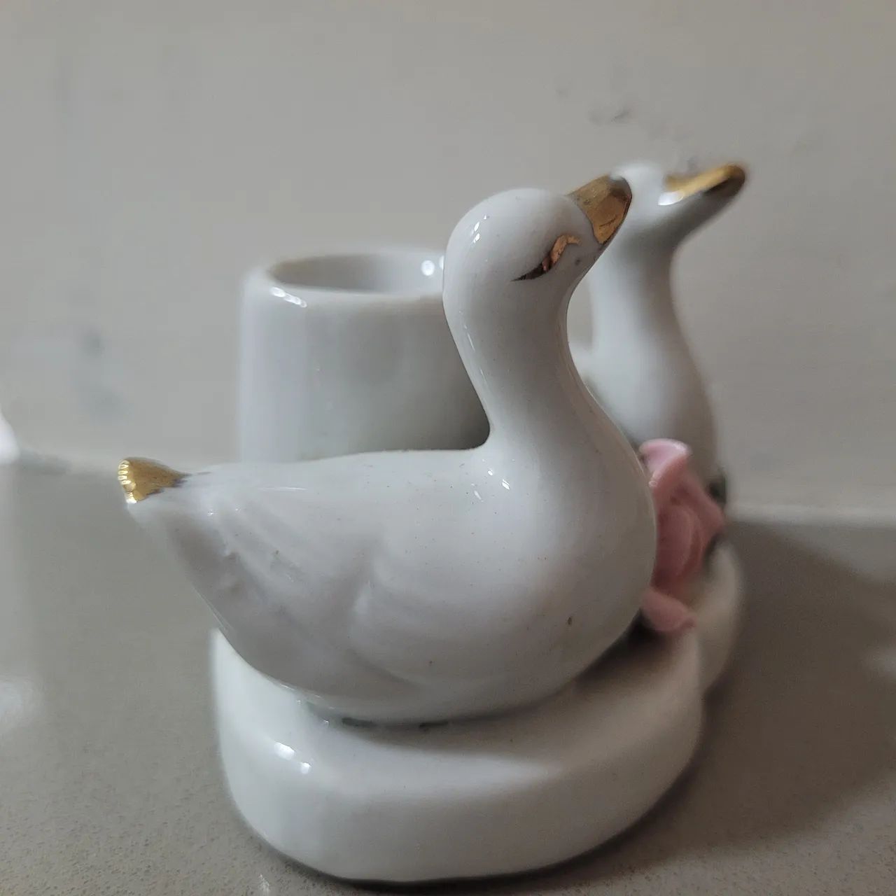 Enfeite de porcelana 2 cisne  - Foto 4
