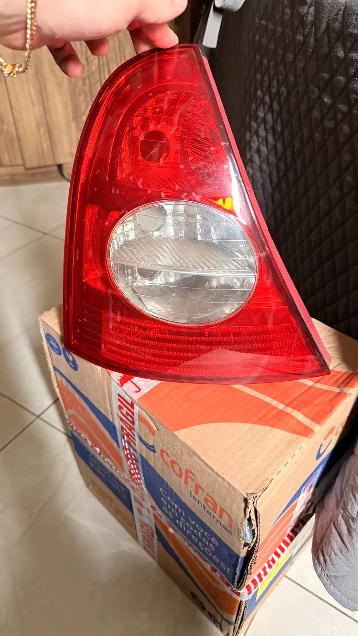 Lanterna Esquerda Renault Clio Hatch  - Foto 3