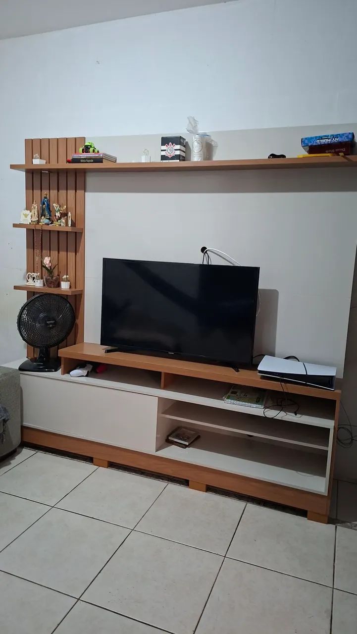 Vende-se estante home