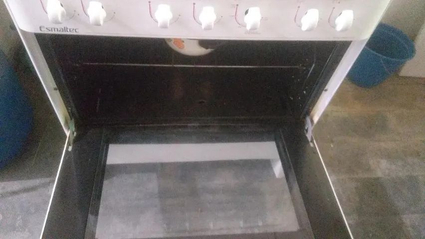 Fogão Branco Esmaltec 6 Bocas e Forno - Apenas 350 Reais - Foto 2