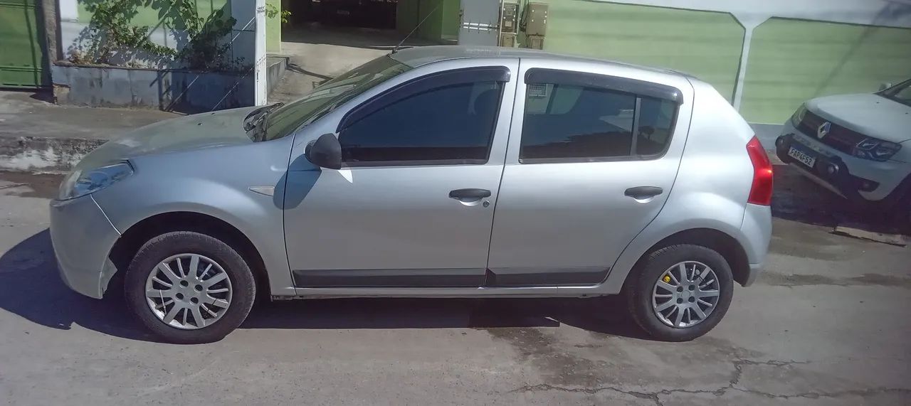 Renault Sandero SANDERO Authentique Hi-Flex 1.0 16V 5p 2011