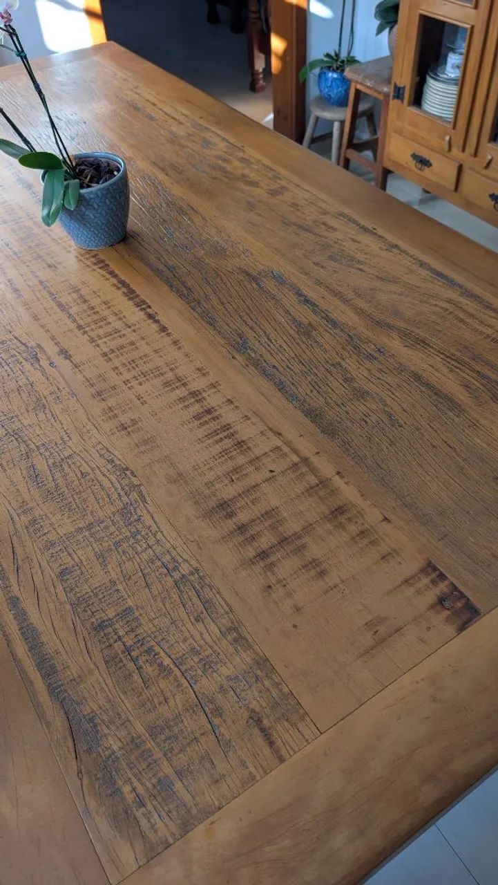 Mesa de Jantar Peroba Demolição com Gaveta. Sem as cadeiras. - Foto 4